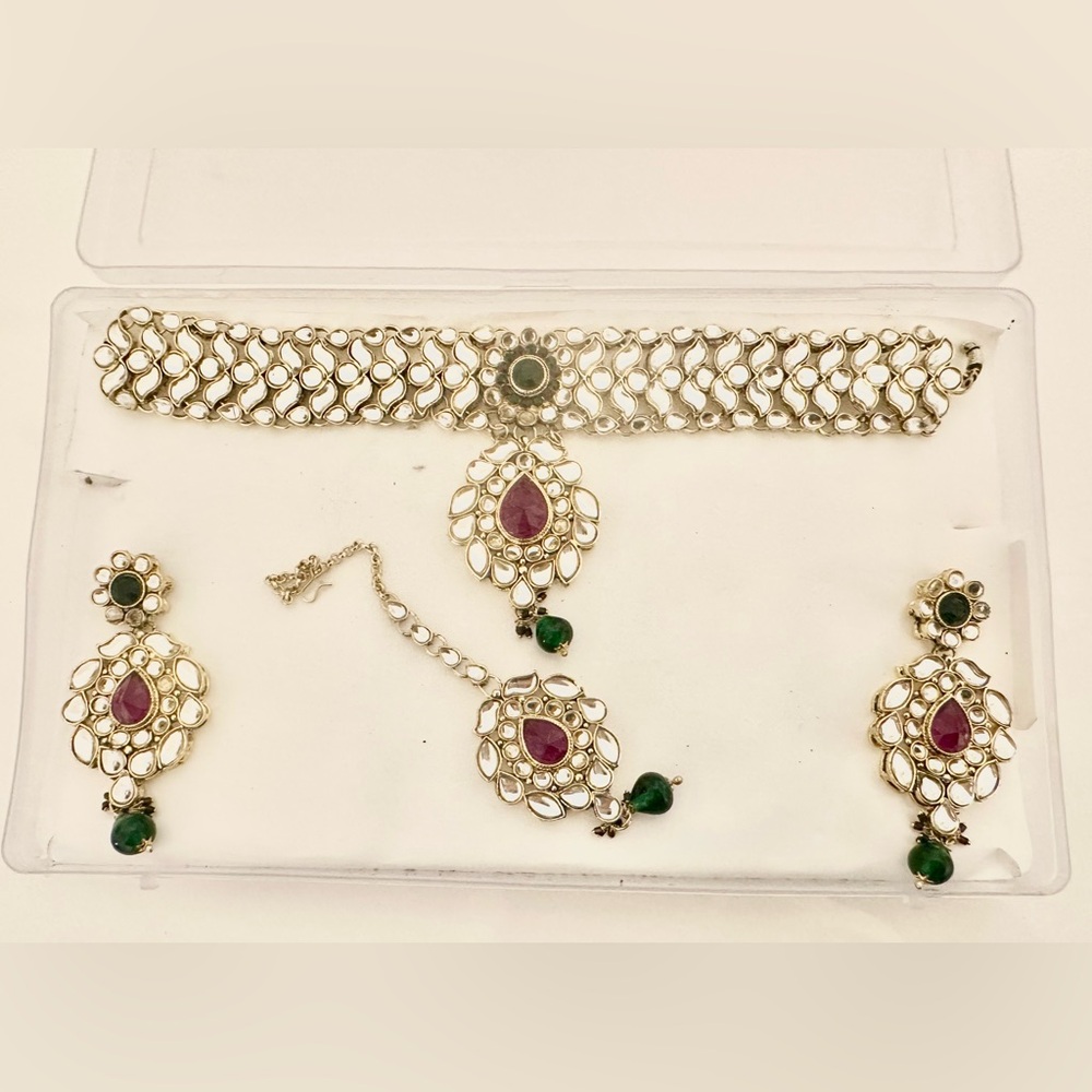 Kundan Choker Necklace Set Gold, Red and Green Beads Indian Bridal Jewelry